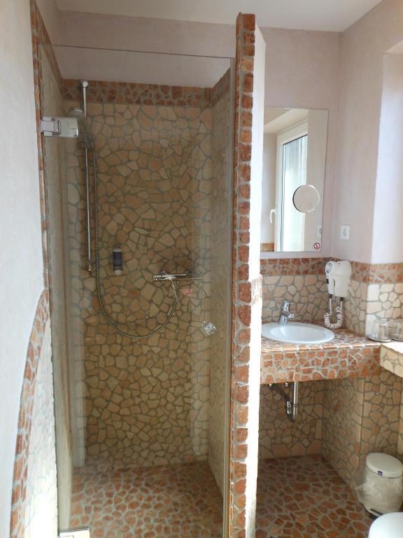 Hotel Pfeffermuehle Borchen Rum bild